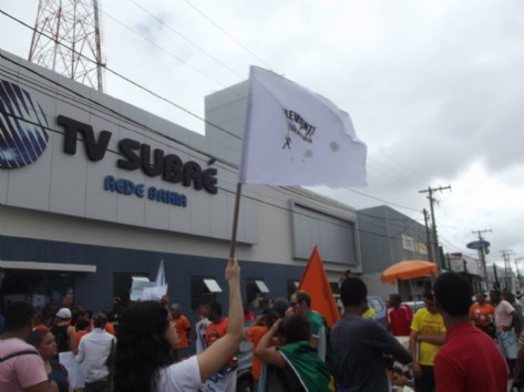 Tv Suba  alvo de protesto 