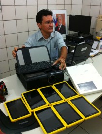 NTE entrega tablets a professores