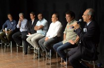 Carlos Geilson critica governo petista em encontro com candidatos e entidades classistas