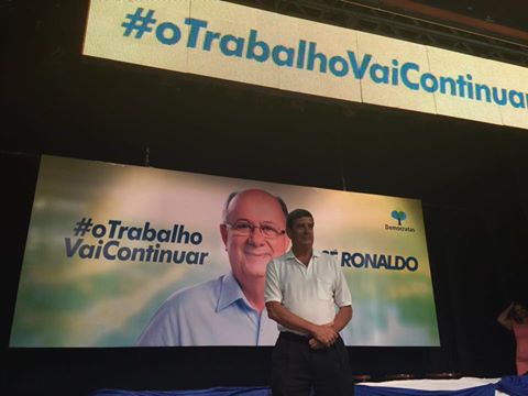 Jos Ronaldo anuncia Colbert como candidato a vice